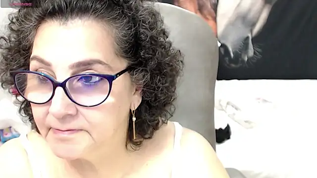 Snapshot of cataleya_mom chatting on February 2025 09:20:02 AM cataleya mom online show from February 2025 09:20:02 AM