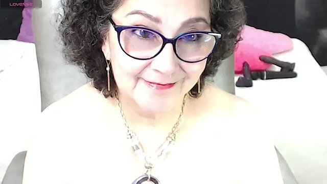 Snapshot of cataleya_mom chatting on March 2025 10:03:02 AM cataleya mom online show from March 2025 10:03:02 AM