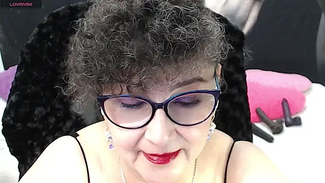 Snapshot of cataleya_mom chatting on March 2025 07:32:02 AM cataleya mom online show from March 2025 07:32:02 AM