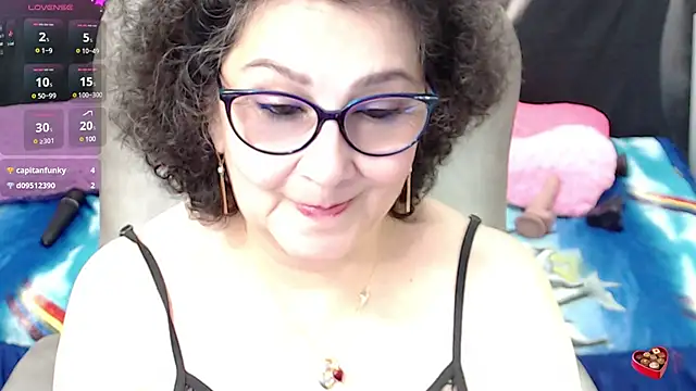 Snapshot of cataleya_mom chatting on March 2025 10:16:02 AM cataleya mom online show from March 2025 10:16:02 AM