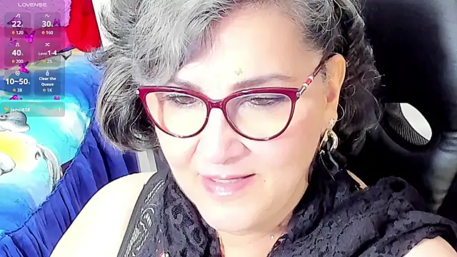 Snapshot of cataleya_mom chatting on October 2025 11:18:02 AM cataleya mom online show from October 2025 11:18:02 AM