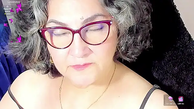 Snapshot of cataleya_mom chatting on November 2025 10:26:01 AM cataleya mom online show from November 2025 10:26:01 AM