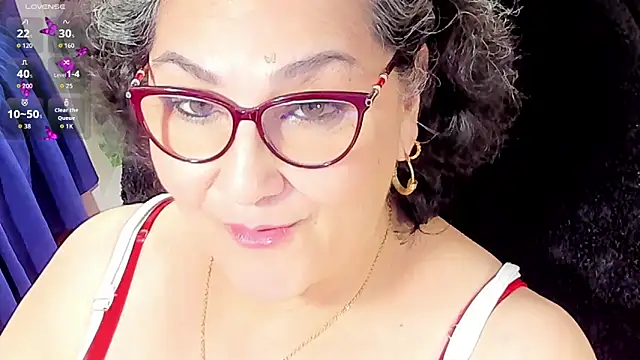 Snapshot of cataleya_mom chatting on November 2025 05:35:01 PM cataleya mom online show from November 2025 05:35:01 PM