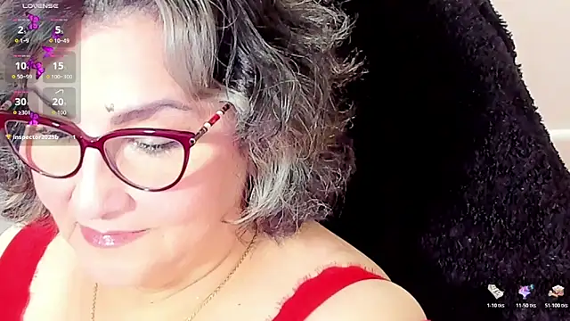 Snapshot of cataleya_mom chatting on November 2025 03:16:01 AM cataleya mom online show from November 2025 03:16:01 AM