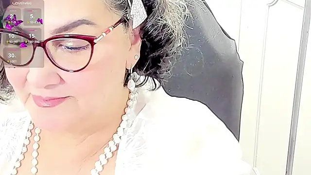 cataleya mom online show from May 2026 12:52:02 AM