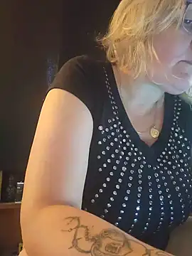 lady charlyne online show from August 2026 04:42:02 PM
