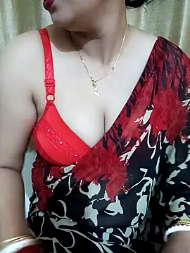 Snapshot of Priya_Boudi chatting on December 2024 05:40:01 PM Priya Boudi online show from December 2024 05:40:01 PM