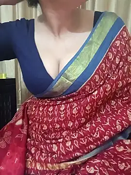 Snapshot of Priya_Boudi chatting on January 2025 05:23:02 PM Priya Boudi online show from January 2025 05:23:02 PM