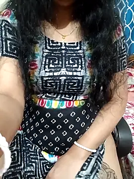 Snapshot of Priya_Boudi chatting on September 2025 06:09:02 PM Priya Boudi online show from September 2025 06:09:02 PM