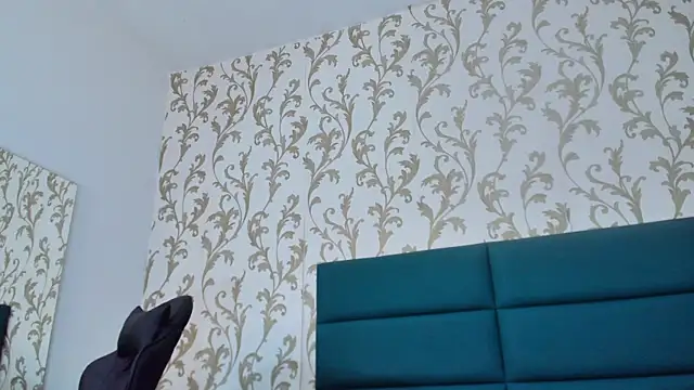 Michael magno online show from December 2024 04:25:02 PM