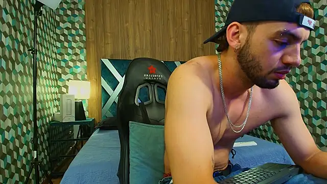 Michael magno online show from September 2025 10:32:02 PM