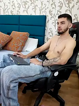 Michael magno online show from February 2026 07:15:01 PM