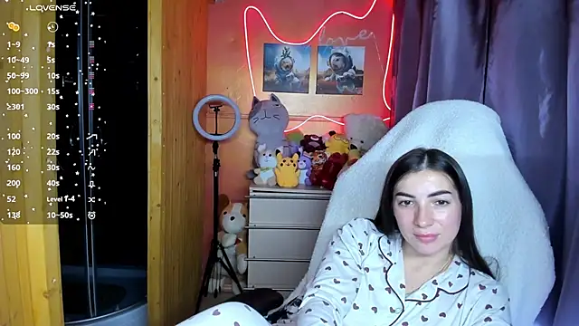 Snapshot of Fiery_Brunette_ chatting on September 2025 05:51:02 PM Fiery Brunette  online show from September 2025 05:51:02 PM