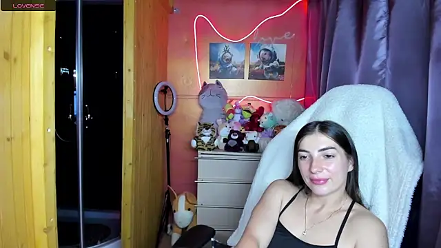 Snapshot of Fiery_Brunette_ chatting on July 2026 04:15:02 AM Fiery Brunette online show from July 2026 04:15:02 AM