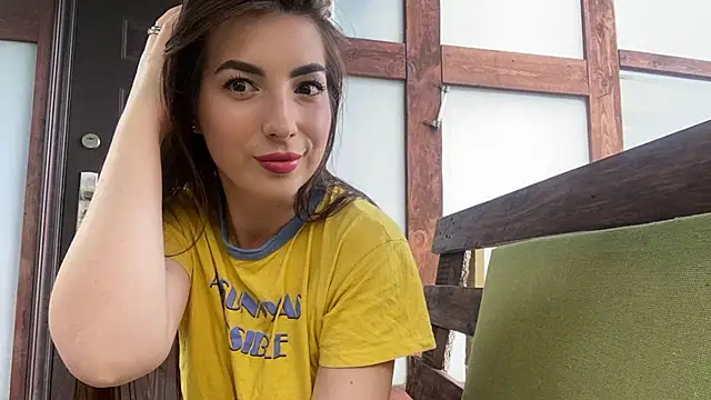 Snapshot of Fiery_Brunette_ chatting on July 2026 05:09:01 PM Fiery Brunette online show from July 2026 05:09:01 PM