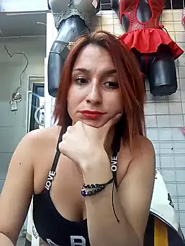 Paula382023 online show from February 2025 07:44:02 PM