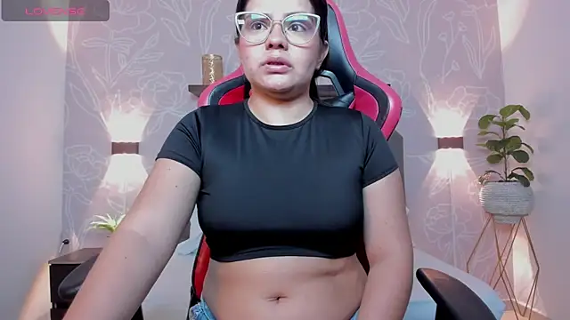 ayla13  online show from February 2026 07:02:02 PM