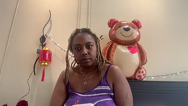 ChocolateCakeQueen online show from February 2025 09:10:01 PM