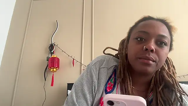 ChocolateCakeQueen online show from February 2025 01:30:01 PM