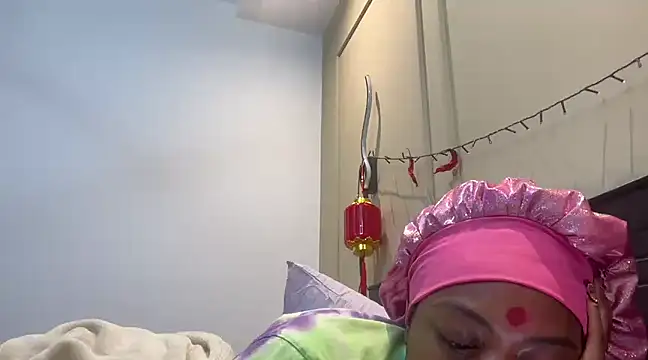 ChocolateCakeQueen online show from March 2025 01:32:02 AM