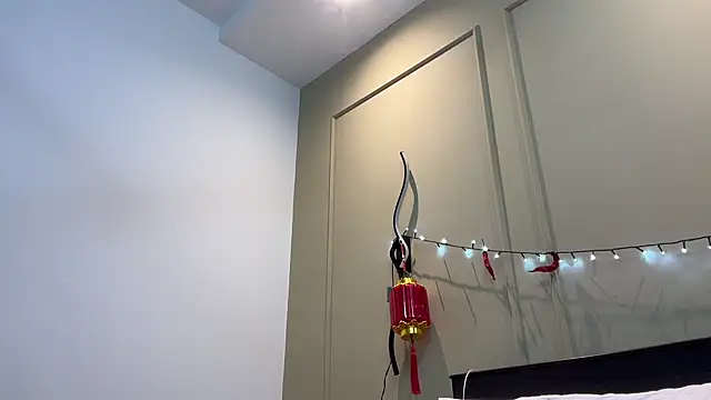 ChocolateCakeQueen online show from March 2025 02:39:01 AM