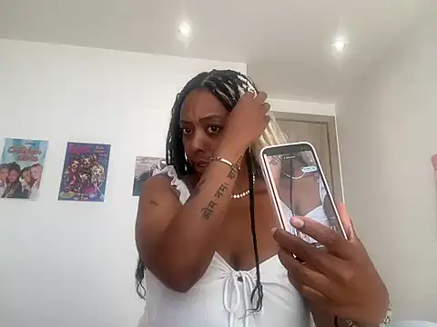 Snapshot of ChocolateCakeQueen chatting on July 2026 02:55:01 PM ChocolateCakeQueen online show from July 2026 02:55:01 PM