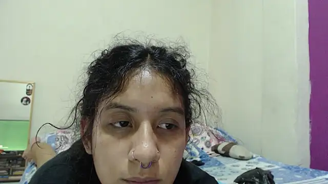 AlinaWoolf  online show from May 2026 05:51:01 PM