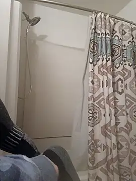 mariah2299 online show from November 2025 11:49:02 PM