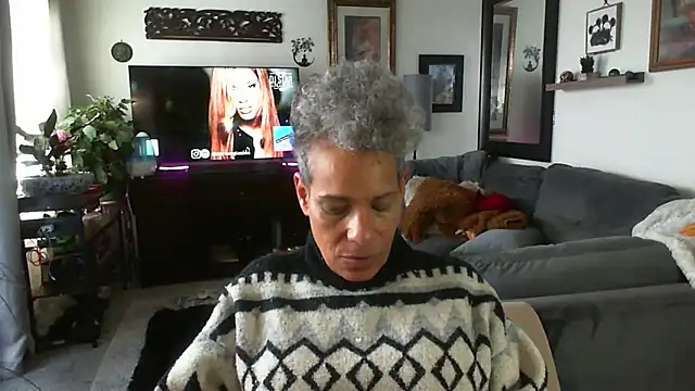 CeceilaMoon online show from March 2026 09:11:01 PM