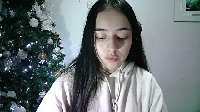 Snapshot of aineangeel chatting on January 2025 03:11:02 AM aineangeel online show from January 2025 03:11:02 AM