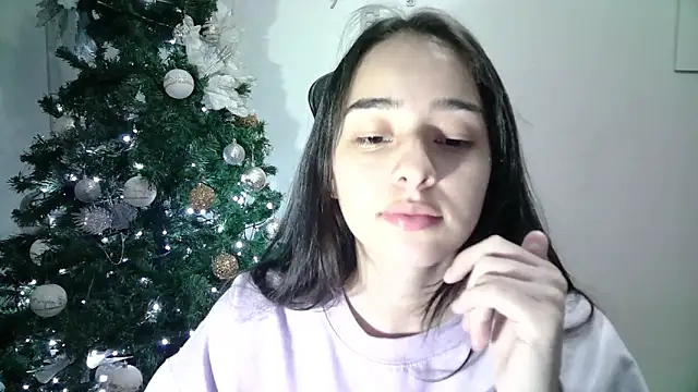 Snapshot of aineangeel chatting on January 2025 11:22:02 PM aineangeel online show from January 2025 11:22:02 PM