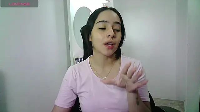 Snapshot of aineangeel chatting on July 2026 01:32:02 AM aineangeel online show from July 2026 01:32:02 AM