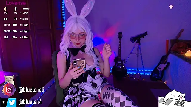 Snapshot of bluelen chatting on April 2026 10:13:01 AM bluelen online show from April 2026 10:13:01 AM