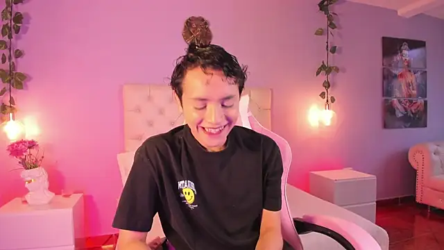 Brann tadzio online show from January 2025 12:58:01 PM