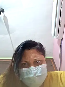 Snapshot of kunjan789 chatting on February 2025 02:17:02 AM kunjan789 online show from February 2025 02:17:02 AM