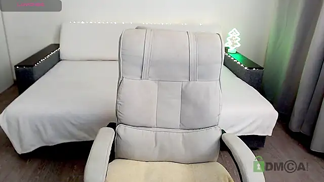 Kira Winner online show from January 2025 02:08:02 PM