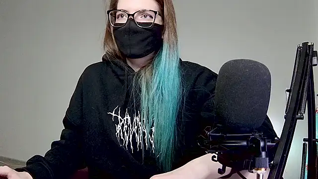 Snapshot of amber_candyfloss chatting on January 2025 01:48:02 AM amber candyfloss online show from January 2025 01:48:02 AM