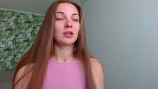 Olivia shine online show from September 2025 04:27:01 AM