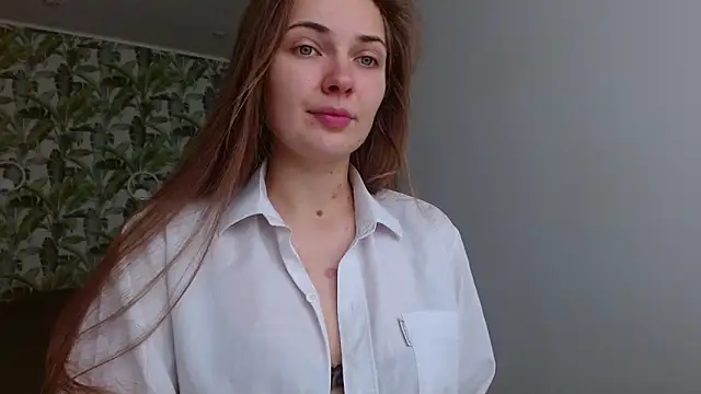 Olivia shine online show from October 2025 05:20:02 AM