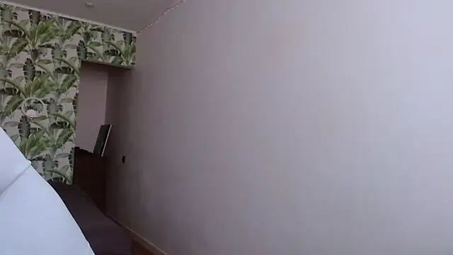 Olivia shine online show from February 2026 05:39:01 AM