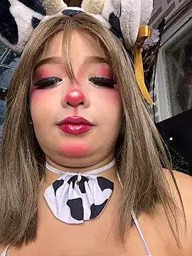 CharlotteMillers online show from December 2025 02:51:02 AM