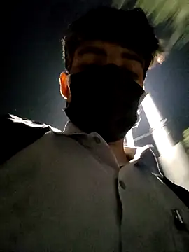 Lucifer21dragon online show from February 2026 03:10:01 PM