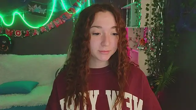 YasmineWest online show from October 2025 01:50:01 AM