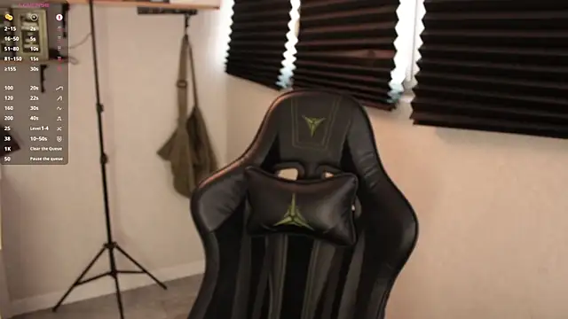 carthylovvve online show from March 2025 03:31:02 PM