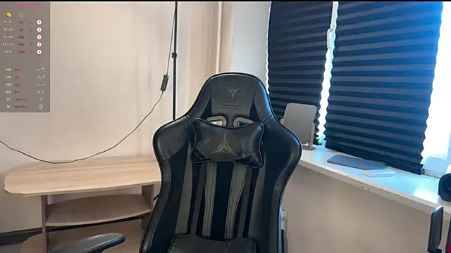 carthylovvve online show from December 2025 11:26:02 AM