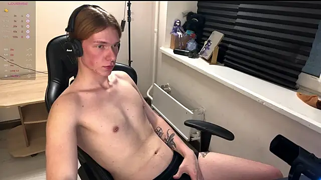 carthylovvve online show from January 2026 08:02:02 PM