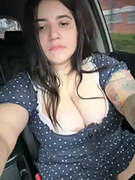 Snapshot of horny_roomiess chatting on June 2026 10:38:01 PM horny roomiess online show from June 2026 10:38:01 PM