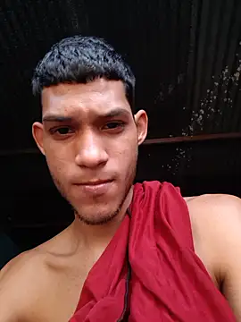 Snapshot of tanned_boy chatting on January 2025 07:28:02 PM tanned boy online show from January 2025 07:28:02 PM