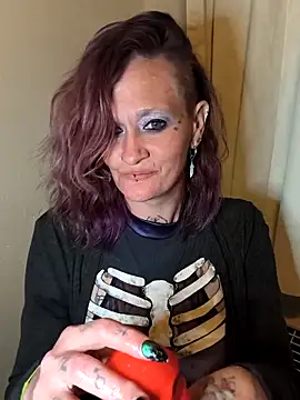 renegade vyxxen online show from March 2026 08:42:02 AM