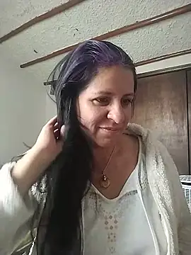 Snapshot of LucifernandaSw chatting on June 2026 09:30:01 PM LucifernandaSw online show from June 2026 09:30:01 PM